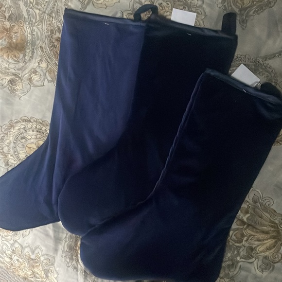 NWT Blue and Green Christmas Bundle - Picture 3 of 6